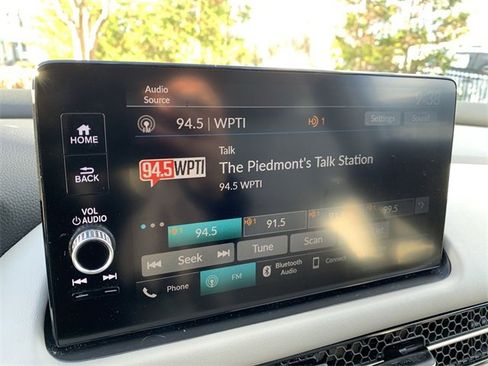 Used 2023 Honda HR-V EX-L image 23