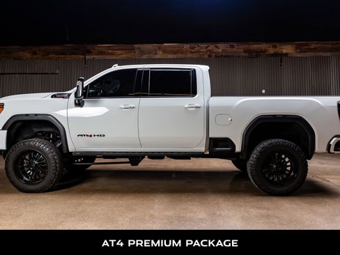 Used 2023 GMC Sierra 2500 AT4 w/ AT4 Premium Plus Package image 5