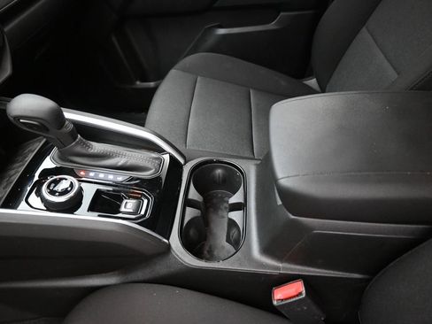 Used 2025 Chevrolet Colorado Trail Boss image 19