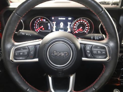 Used 2020 Jeep Gladiator Rubicon AWD/4WD image 34