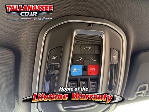 New 2026 Jeep Grand Cherokee Limited w/ Luxury Tech Group II RWD image 21