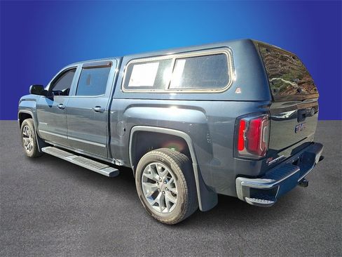 Used 2018 GMC Sierra 1500 SLT image 6