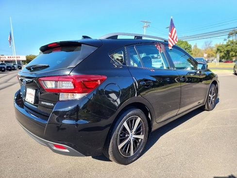 Used 2023 Subaru Impreza Premium image 7