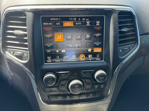 Used 2017 Jeep Grand Cherokee Altitude AWD/4WD image 31