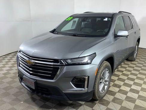 Used 2023 Chevrolet Traverse LT w/ LPO, Floor Liner Package AWD/4WD image 2