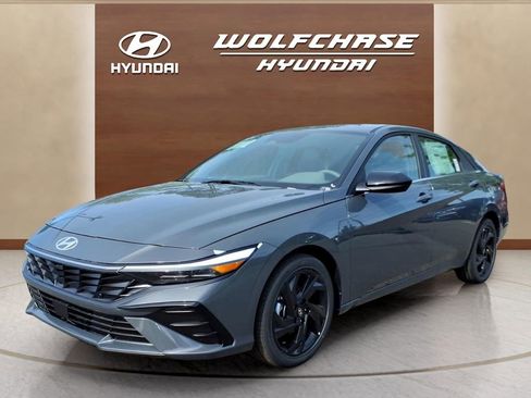 New 2026 Hyundai Elantra SEL Sport Premium FWD image 1