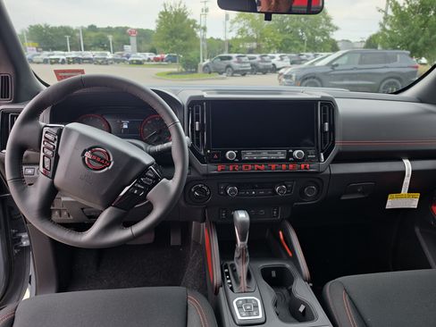 New 2026 Nissan Frontier PRO-4X w/ Pro-4x Convenience Package AWD/4WD image 3