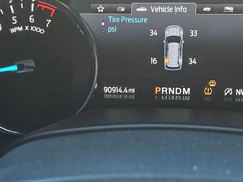 Used 2021 Ford Expedition Limited image 16