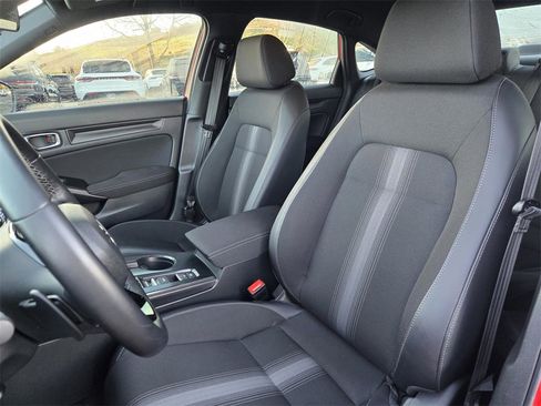 Used 2025 Honda Civic Sport image 19