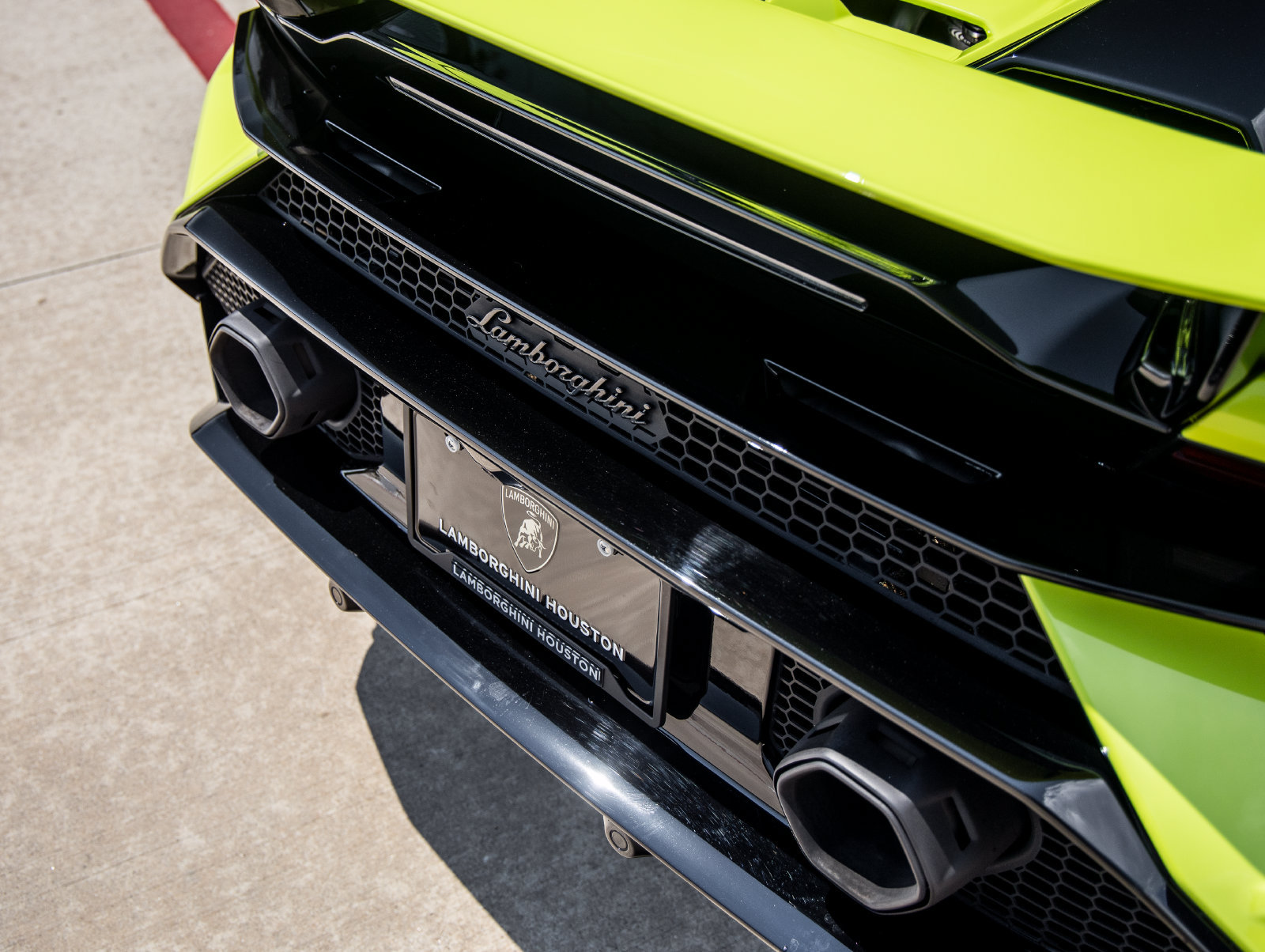 Used 2024 Lamborghini Huracan Tecnica RWD image 14