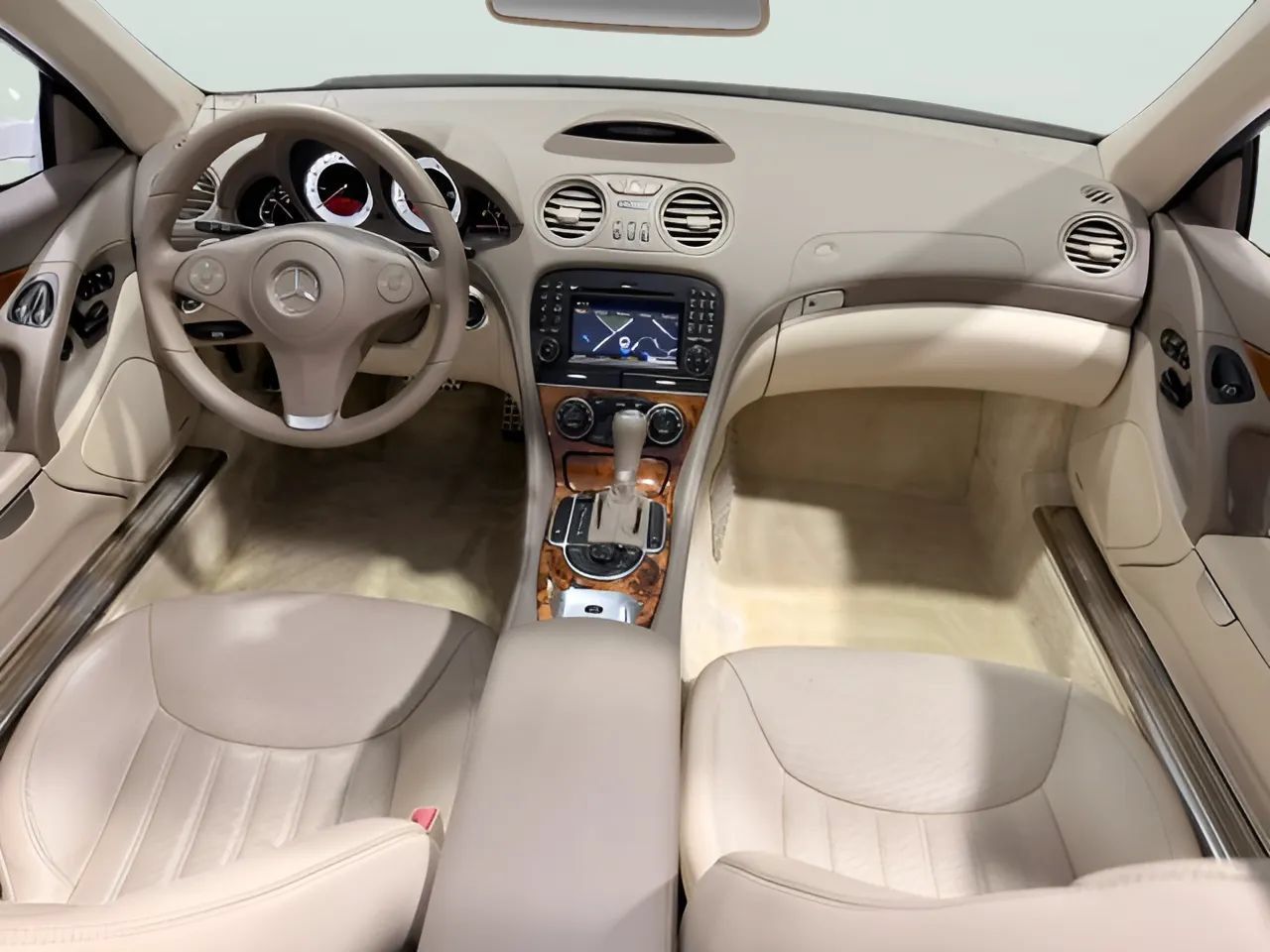 Used 2012 Mercedes-Benz SL 550 image 27