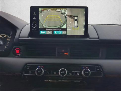 New 2025 Honda Pilot TrailSport image 16