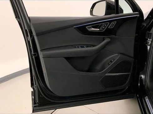 Used 2023 Audi Q7 2.0T Premium Plus image 24