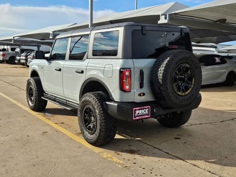 Used 2022 Ford Bronco Wildtrak image 7