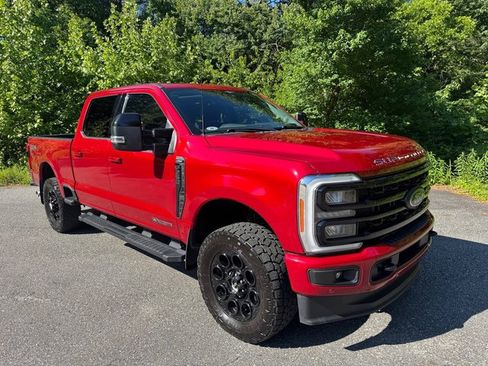 Used 2023 Ford F250 Lariat w/ Lariat Ultimate Package AWD/4WD image 4
