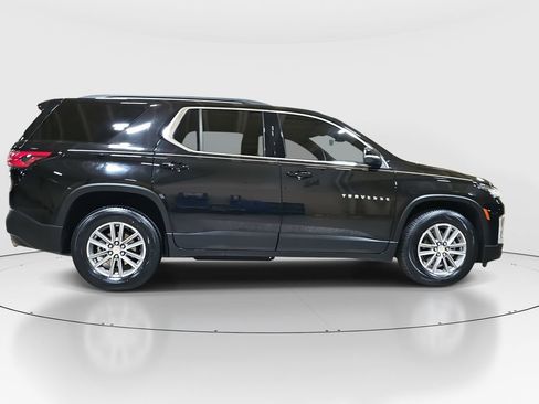 Used 2022 Chevrolet Traverse LT w/ LPO, Floor Liner Package image 4