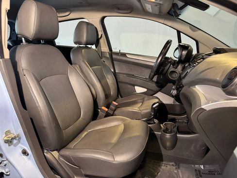 Used 2016 Chevrolet Spark LT FWD image 21