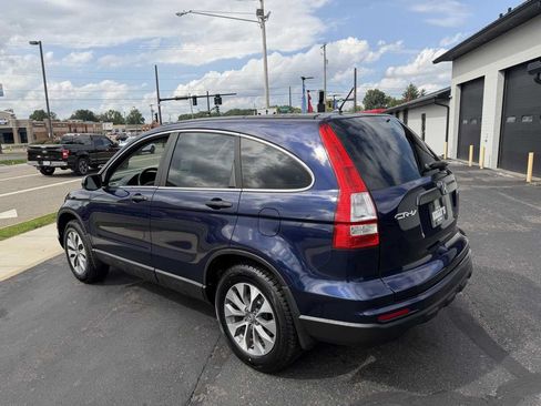 Used 2011 Honda CR-V LX image 3