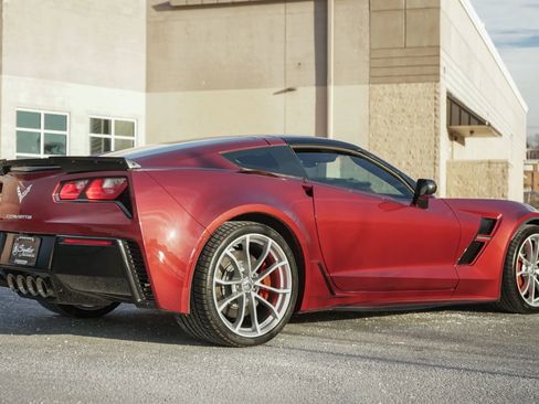 Used 2019 Chevrolet Corvette Grand Sport image 8