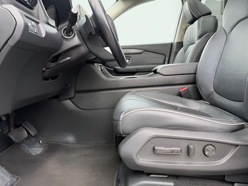 Used 2024 Honda Pilot Elite image 39