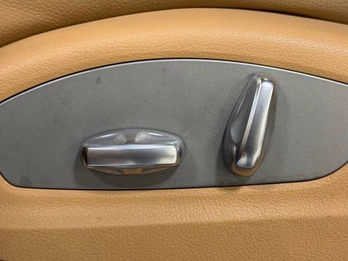 Used 2012 Porsche Cayenne image 20