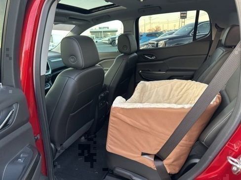 Certified 2023 GMC Acadia SLT w/ Technology Package image 27