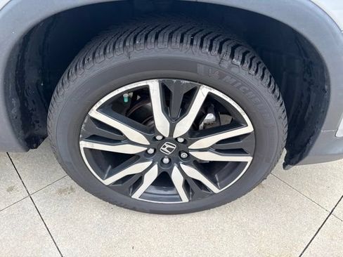 Used 2021 Honda Pilot Elite image 10