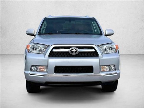 Used 2012 Toyota 4Runner SR5 w/ Convenience Pkg RWD image 3