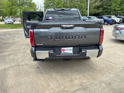 New 2026 Toyota Tundra Limited AWD/4WD image 28