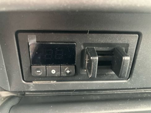 Used 2019 Nissan Titan PRO-4X w/ Pro-4x Convenience Package AWD/4WD image 28