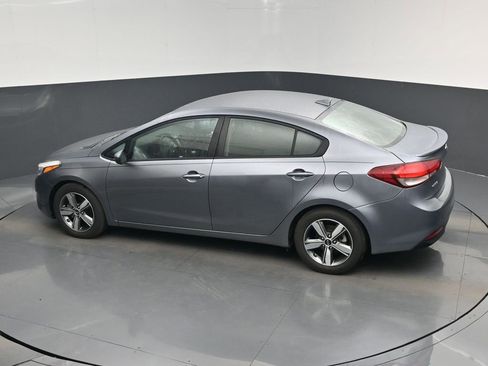 Used 2018 Kia Forte S image 41
