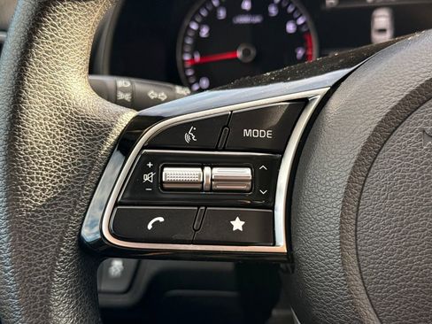 Used 2024 Kia Forte LXS image 27