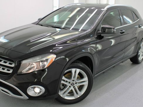 Used 2019 Mercedes-Benz GLA 250 image 13