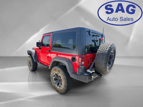 Used 2017 Jeep Wrangler Sport w/ Quick Order Package 24S AWD/4WD image 4