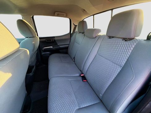 Used 2021 Toyota Tacoma SR5 image 22