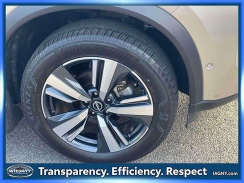 Certified 2023 Nissan Rogue Platinum w/ Platinum Premium Package image 9