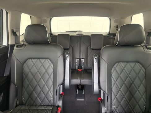 New 2026 Volkswagen Atlas SEL Premium R-Line image 27