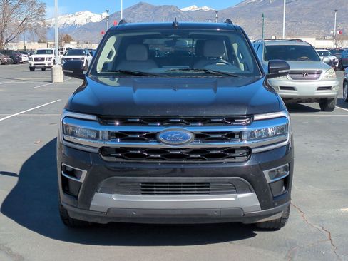 Used 2024 Ford Expedition Limited AWD/4WD image 11