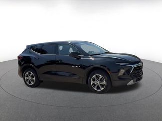 Used 2026 Chevrolet Blazer LT FWD video 2