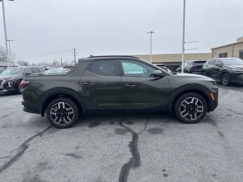 Certified 2025 Hyundai Santa Cruz Limited image 4