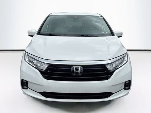 Used 2023 Honda Odyssey Touring image 2