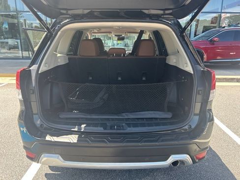 Used 2019 Subaru Forester Touring w/ Popular Package #3 AWD/4WD image 9