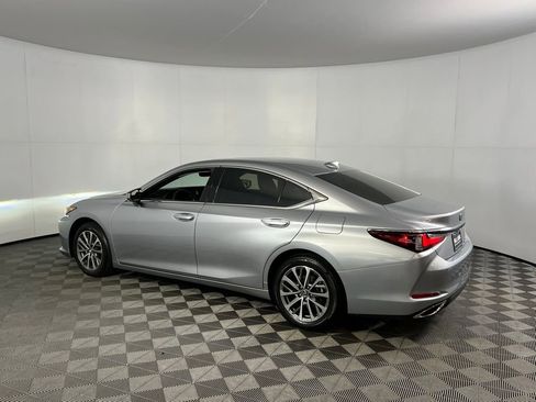 Used 2025 Lexus ES 350 image 10