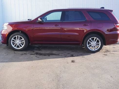 Used 2023 Dodge Durango GT image 3