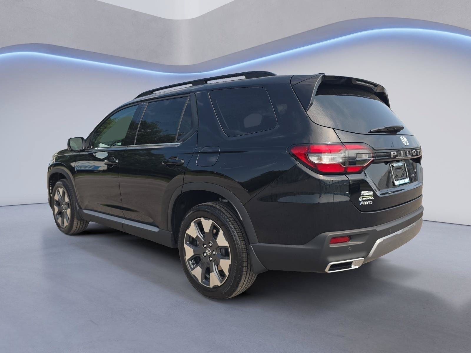 New 2026 Honda Pilot Elite image 3