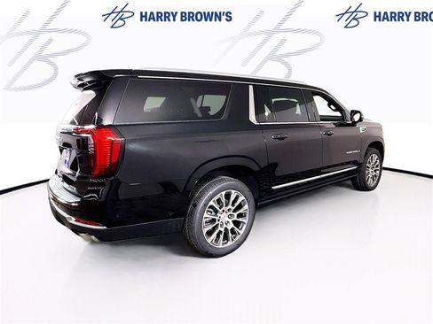 New 2026 GMC Yukon XL Denali w/ Denali Reserve Package image 37