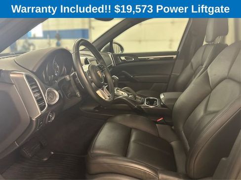 Used 2016 Porsche Cayenne AWD/4WD image 10