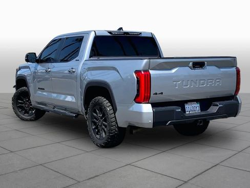 Used 2024 Toyota Tundra Limited AWD/4WD image 11