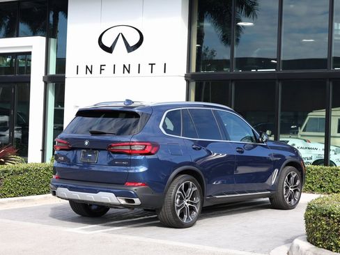 Used 2023 BMW X5 sDrive40i w/ Parking Assistance Package image 4