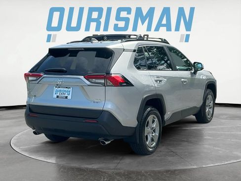 Certified 2025 Toyota RAV4 XLE AWD/4WD image 8